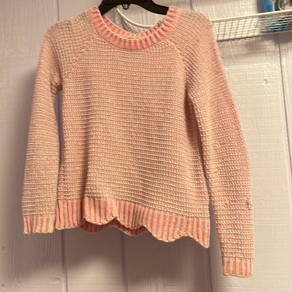 a few loose threads